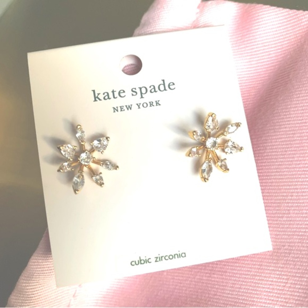 NWT authentic kate spade snowflake stud earrings goldtone BNWT